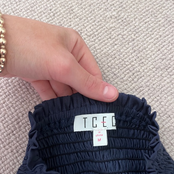 TCEC skort in navy - Picture 3 of 4